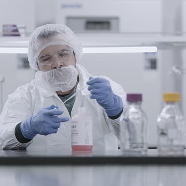 Scalable cGMP Bioconjugation